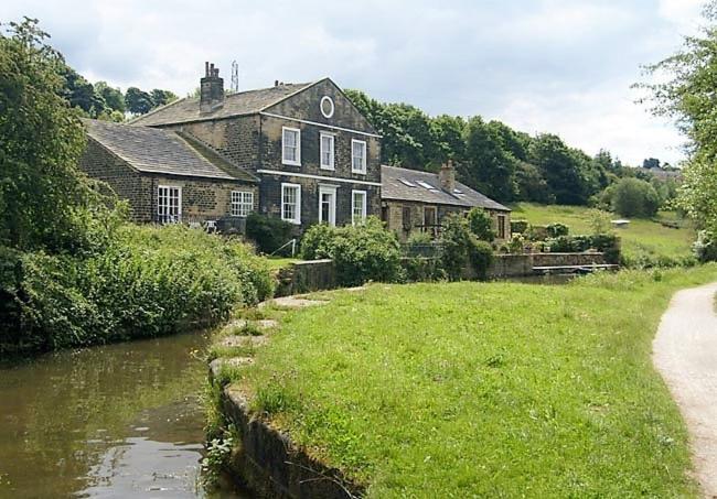 -Rf7H- For Your Relaxed & Cosy Free Parking Leeds  Exterior foto